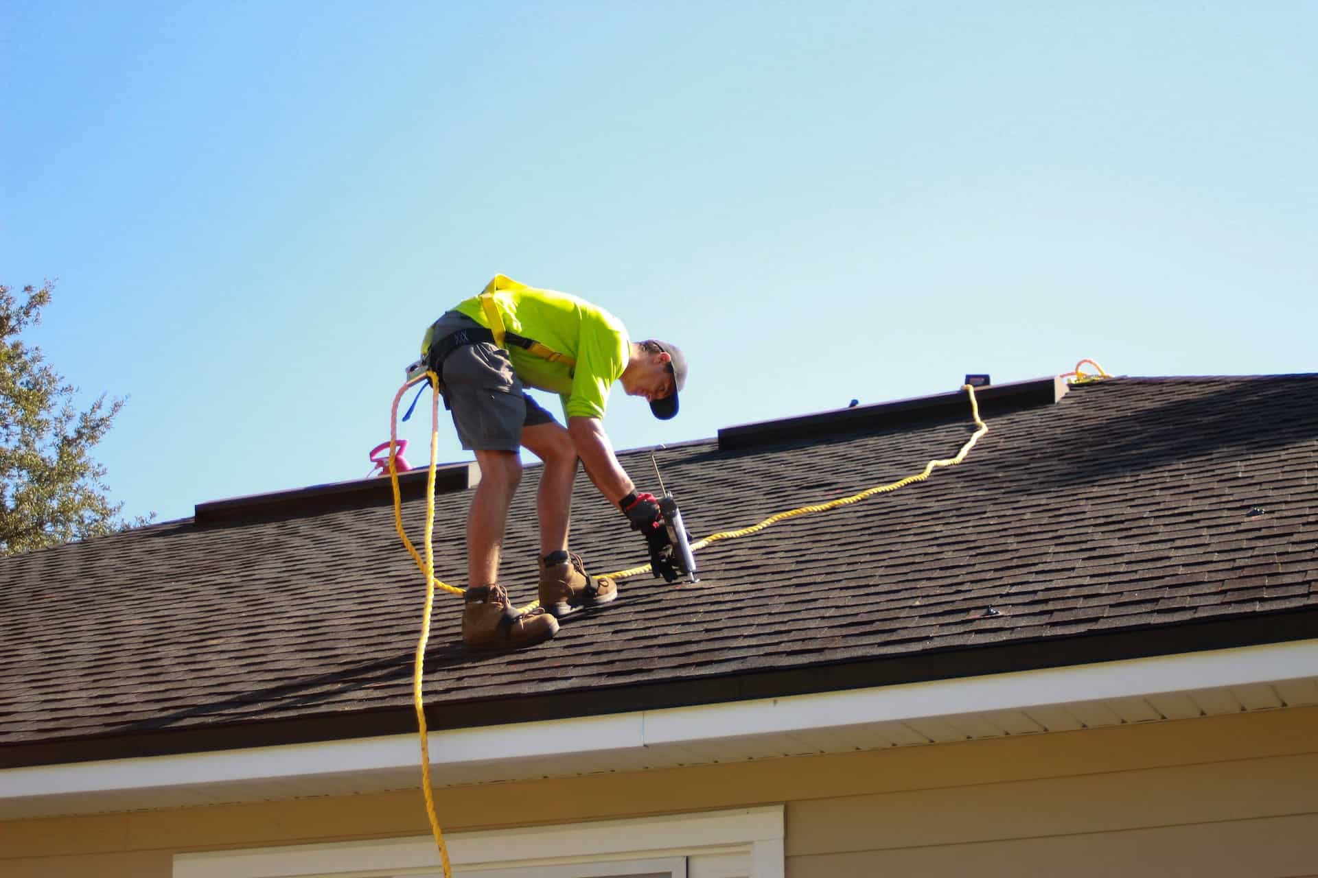Roofing build service Creekside Pro Construction