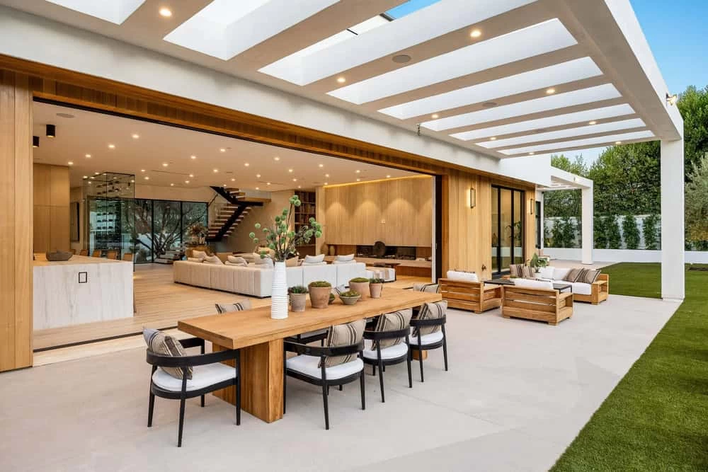 Modern luxury outdoor living space with wooden furniture – home remodeling in Contra Costa County